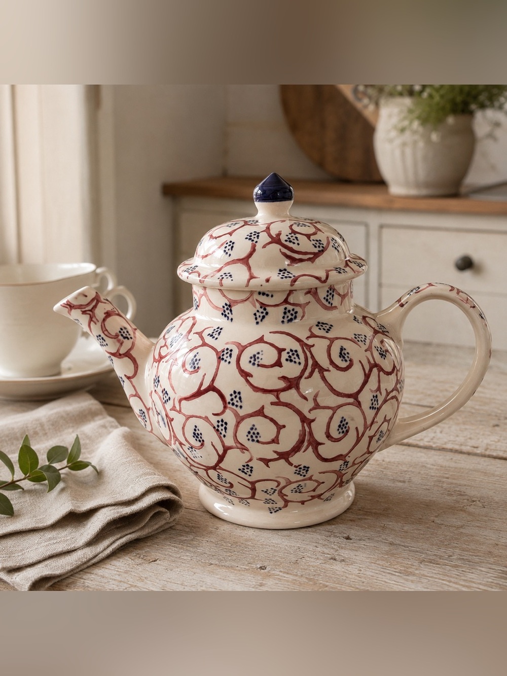 Rare Emma Bridgewater Canterbury Cathedral Medieval Vine 4 Cup Teapot England